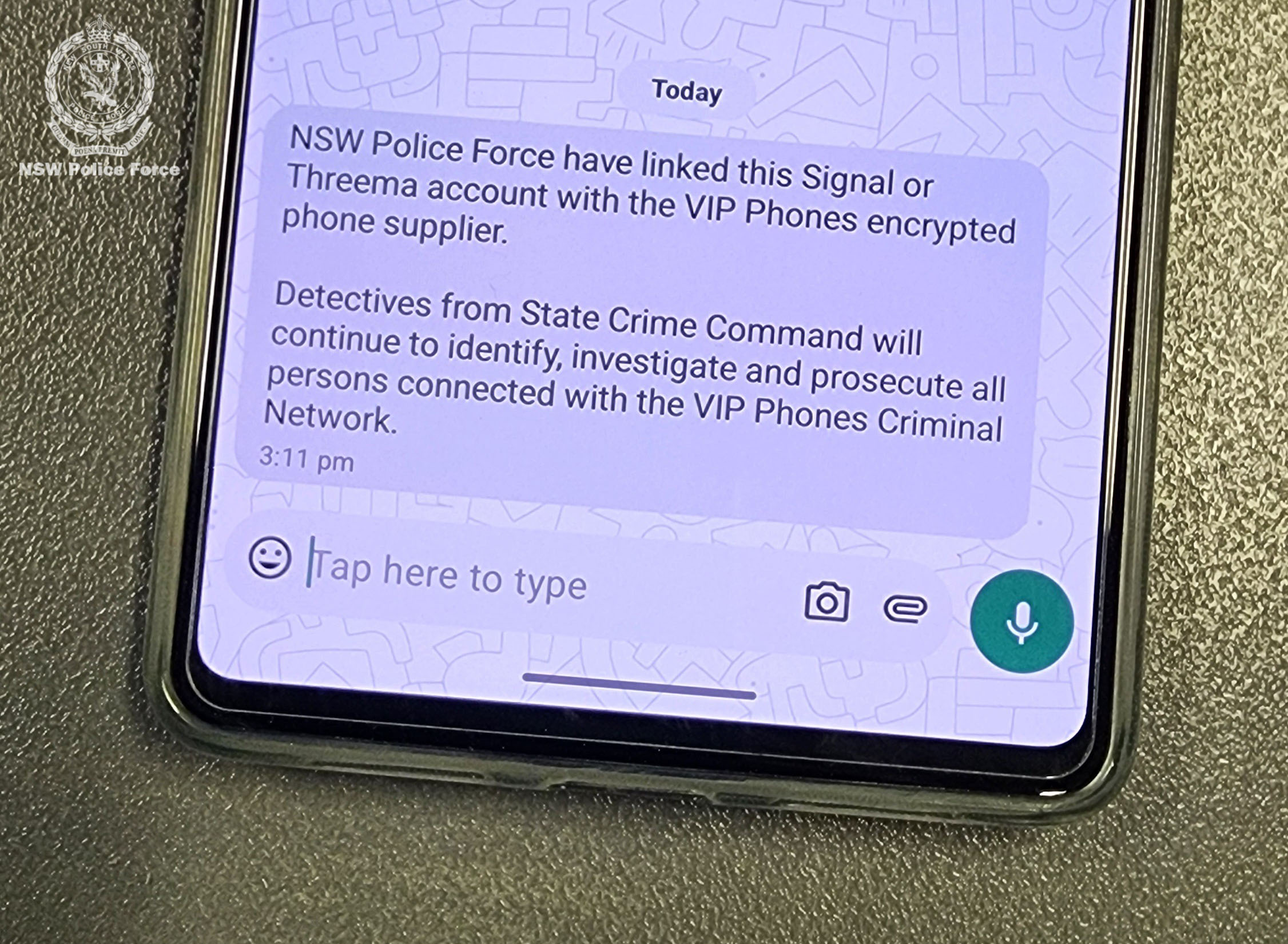 Police slide into DMs of underworld group chat with warning