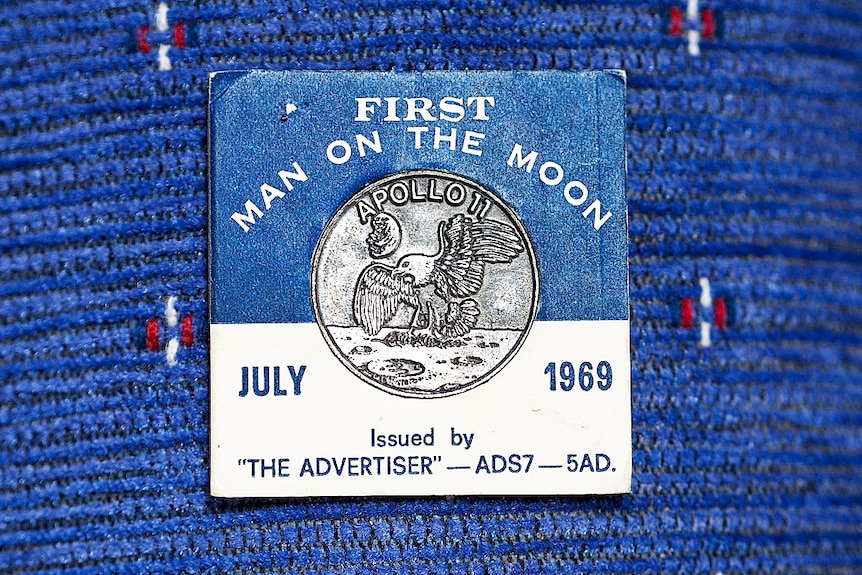 Apollo 11 commemorative coin