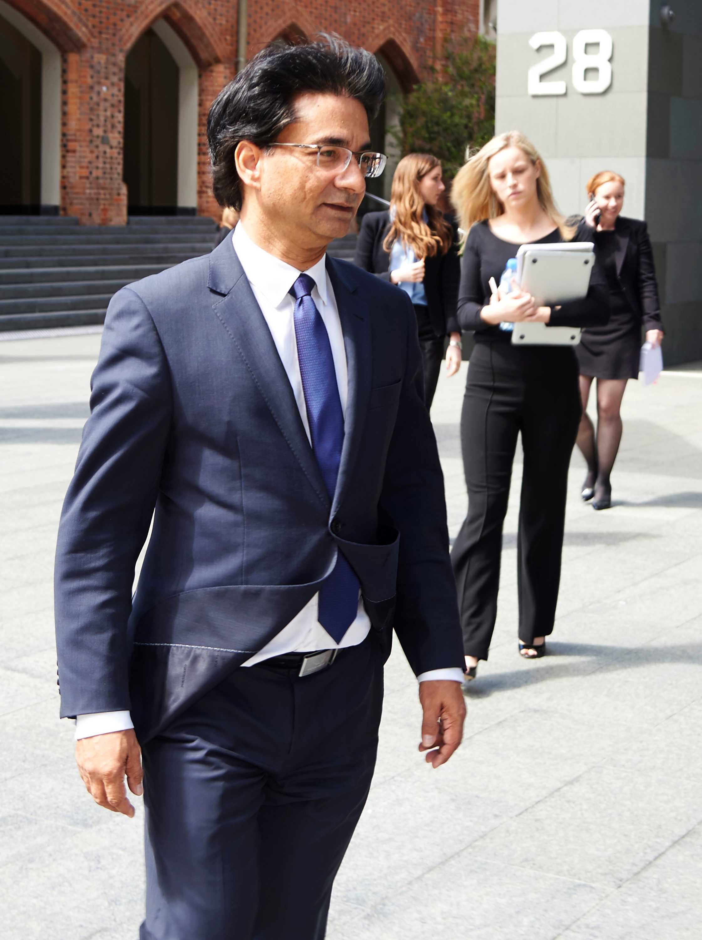 Detective Who Named Lloyd Rayney Prime Murder Suspect Just Stating The Obvious Colleague Says Abc News