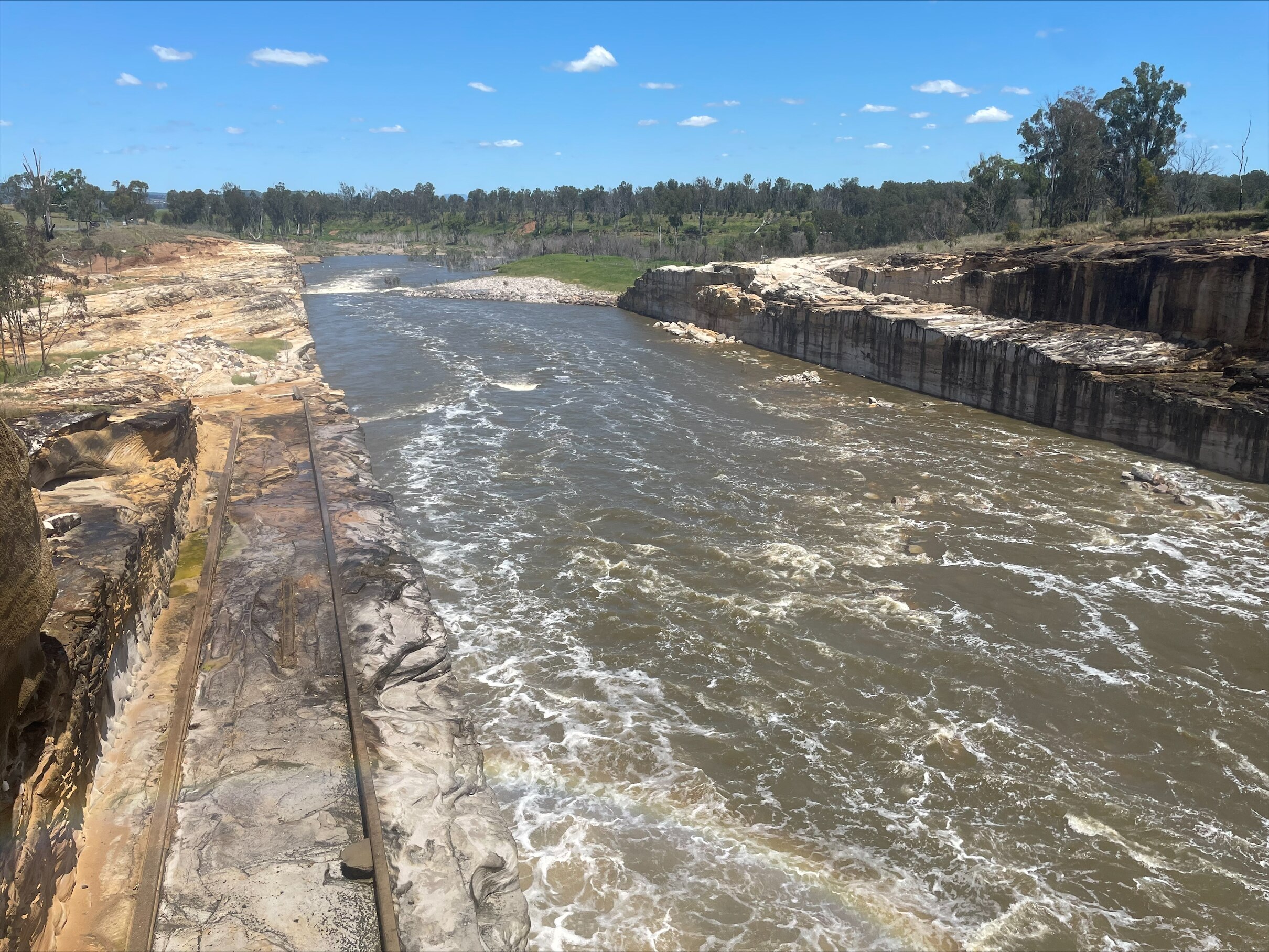 How are Wivenhoe Dam water releases ahead of the wet season going