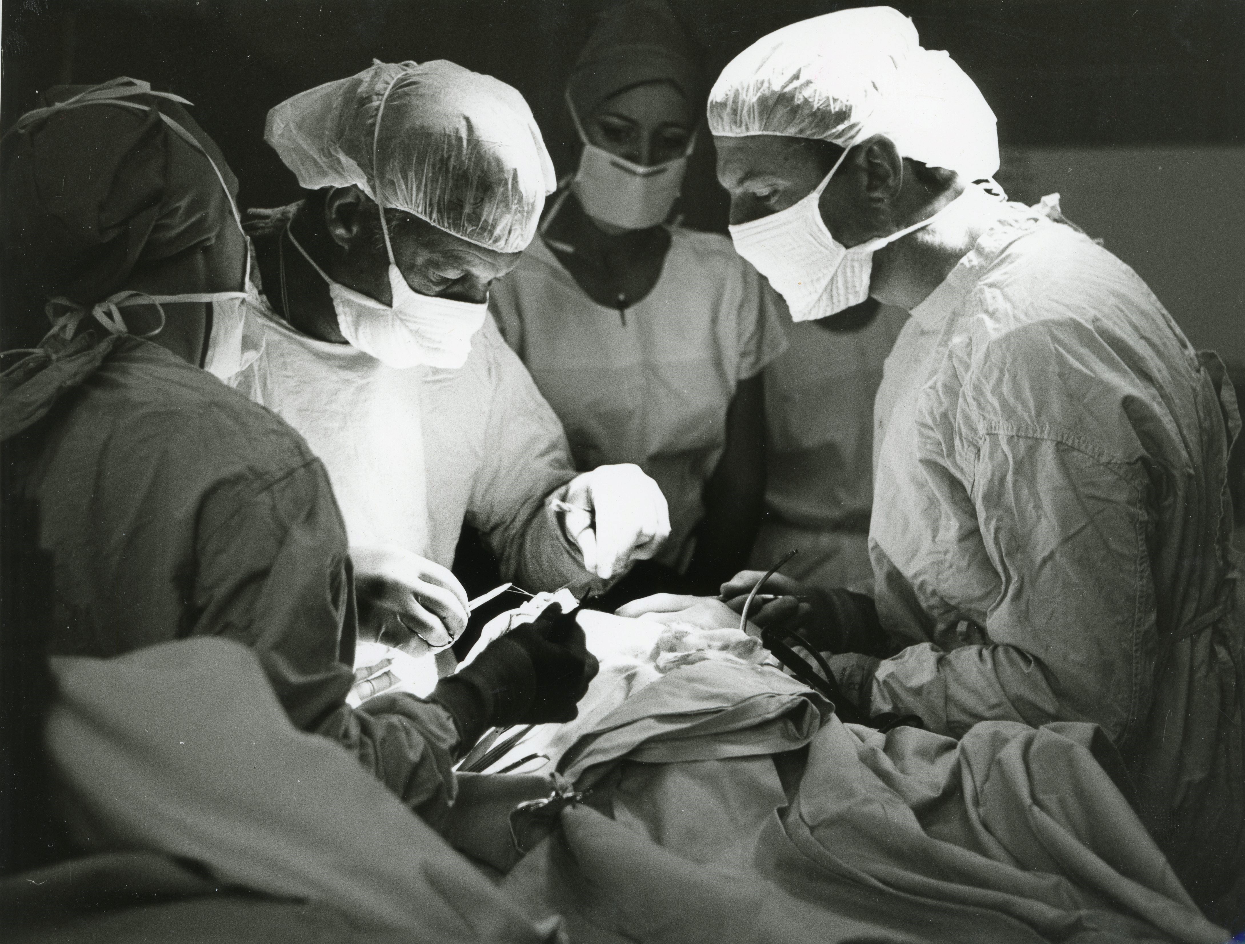 Australians less likely to get bypass surgery now than 20 years ago