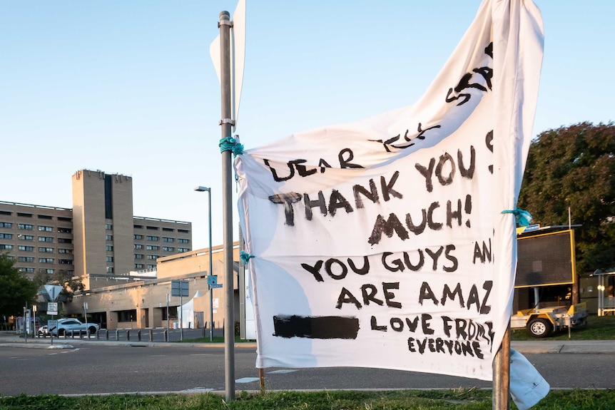 Home-made banner outside the Canberra Hospital thanking staff