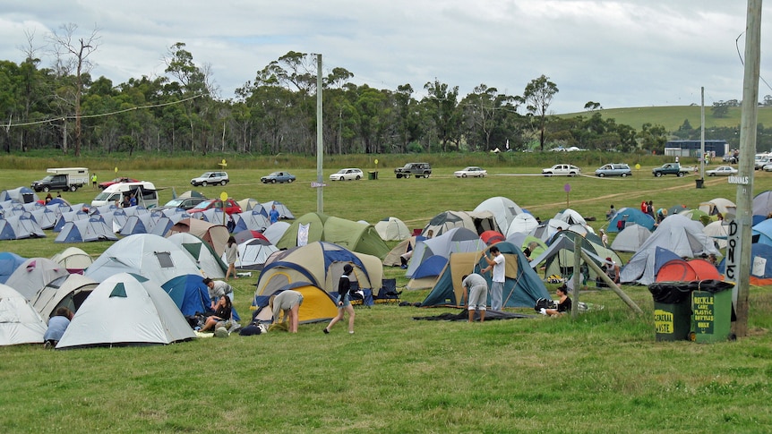 Cars stream in and tents go up at Tasmania's Falls Festival