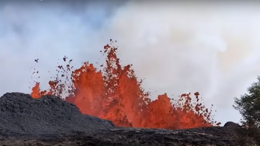 Fountain of Lava Spews at Fissure 20 Near Hawaii's Kilauea Volcano