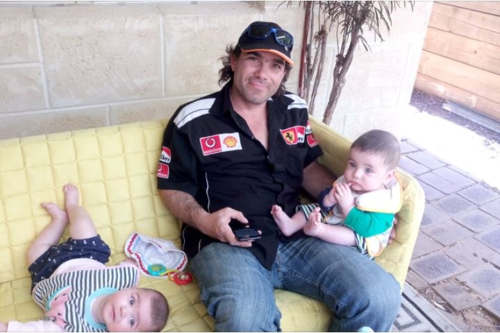 Tobias Richter with his niece and nephew