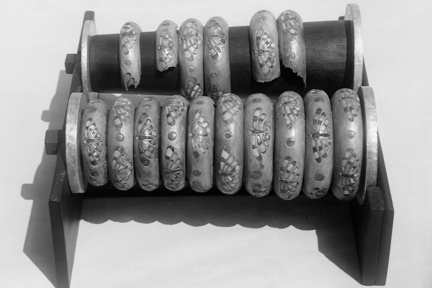 The bracelets represent the largest and most famous collection of silver artefacts from early Egypt.
