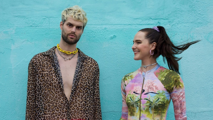 sofi tukker img