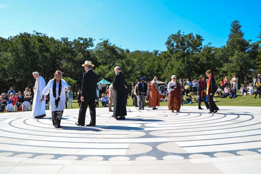 Labyrinth religious leaders