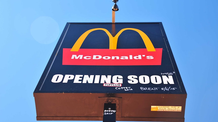 Macca's sign in the Simpson Desert