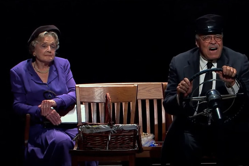Angela Lansbury and Janes Earl Jones performing Driving Miss Daisy on stage