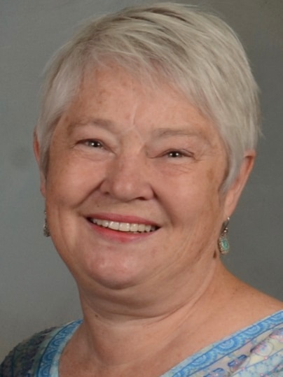 Portrait photo of teacher Alison Robertson.