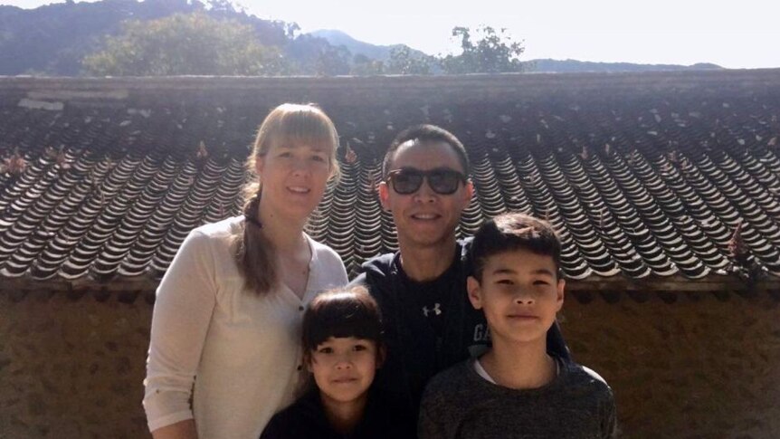 Anja Filla-Dwehus (kiri) mengatakan, orang tua di China ingin anak-anak mereka bisa berbahasa Inggris ‘layaknya orang asing’.