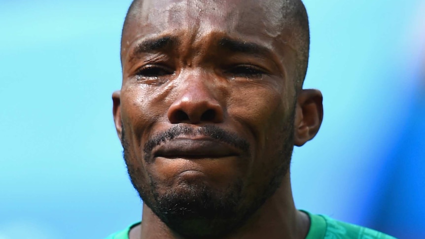 Serey Die sheds tears during Ivory Coast's anthem