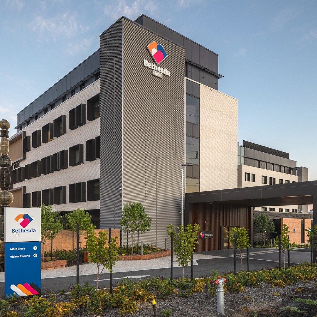 A four-storey hospital building with a Bethesda sign out the front.