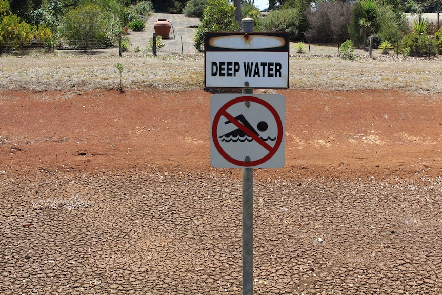 A dried out dam at Tarrington