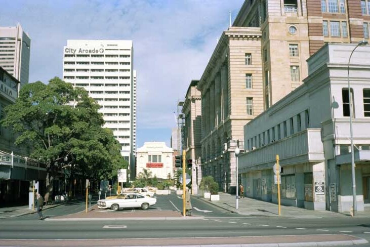 Forrest Place, viewed from Wellington Street, August 1981
