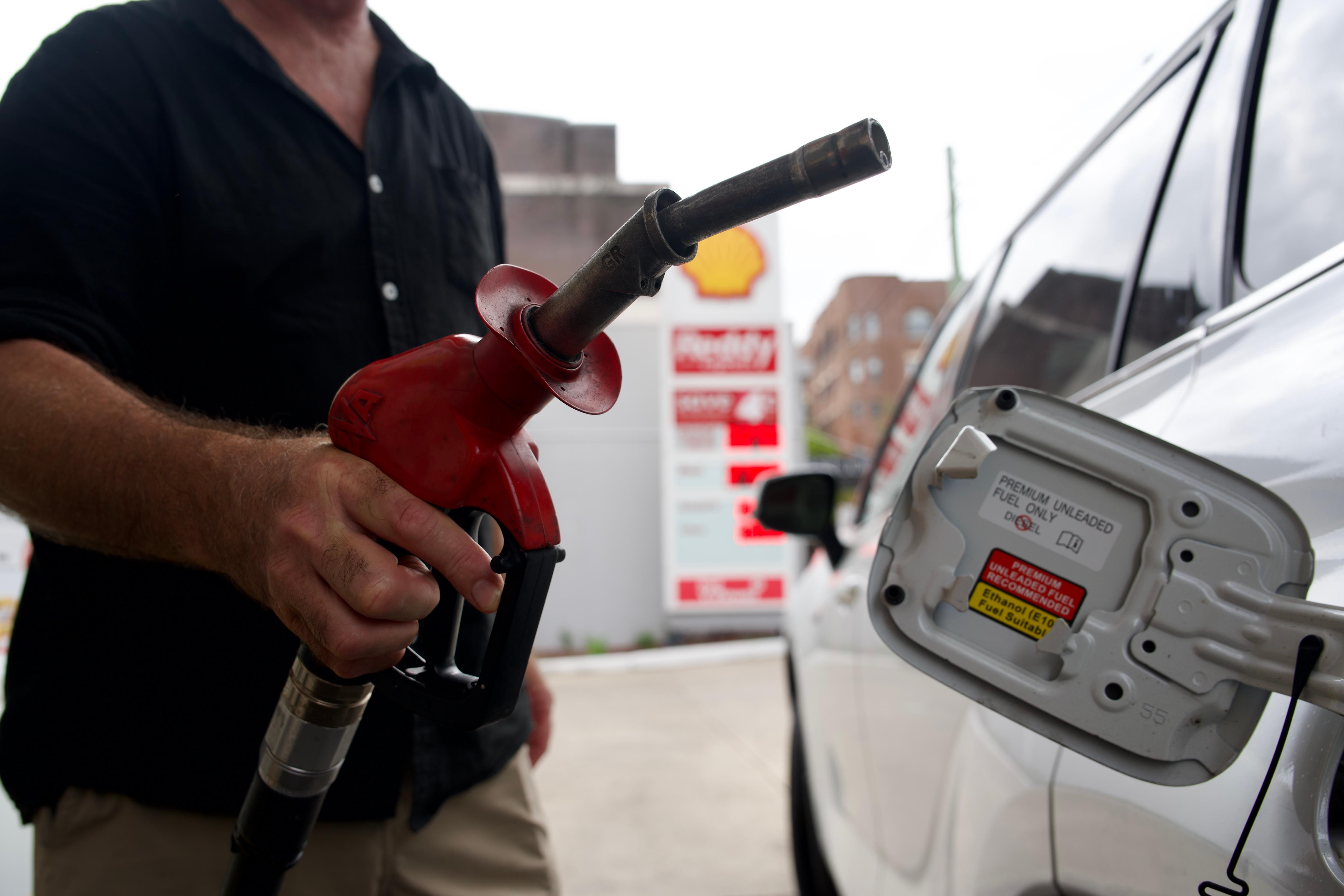 Fuel price gouging may not be illegal, experts warn