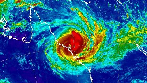 BOM radar image of Cyclone Debbie Tuesday morning