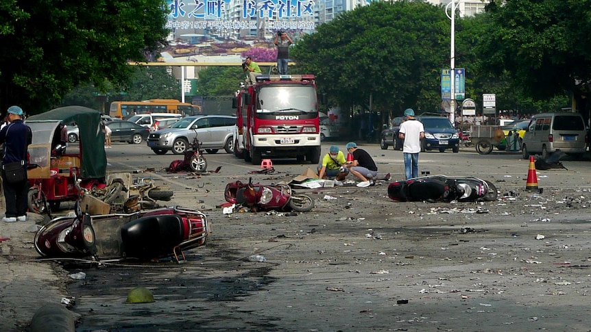 Bomb blast outside Chinese school