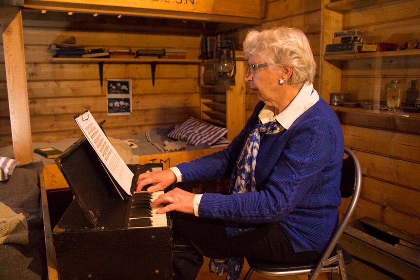 Phillipa Moyes playing the organ
