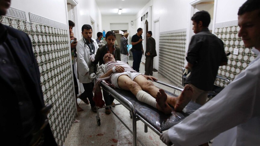 Man injured in Yemen suicide bombings