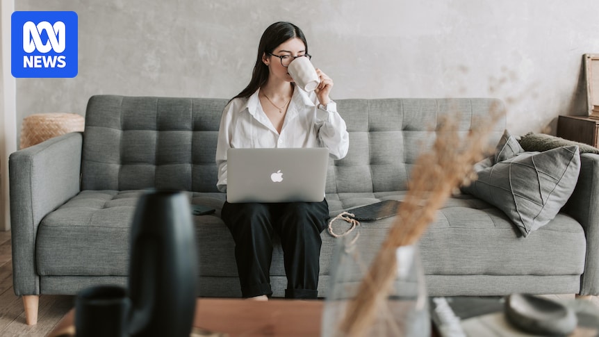 How Hybrid Work Boosts Mental Health: Surprising Gender Differences Revealed in Australian Study