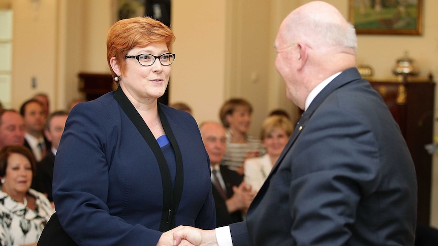 Marise Payne is sworn in as new Defence Minister September 21, 2015