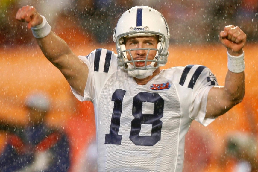 Indianapolis Colts quarterback Peyton Manning celebrates touchdown against Chicago in Super Bowl 41.