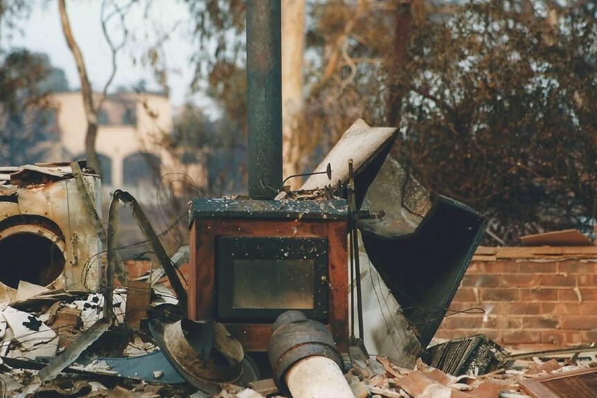 Remains of Natalie Larkins home after Canberra fires 2003