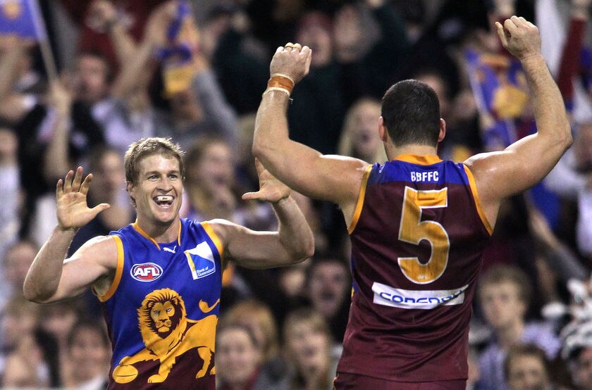 Lions stop the rot with Pies upset - ABC News