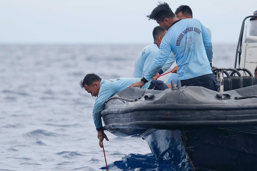 Indonesian navy retrieves from Lion Air plane crash