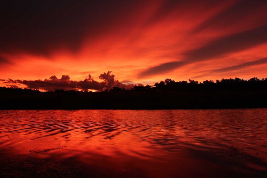 Lake Eucembene sunset