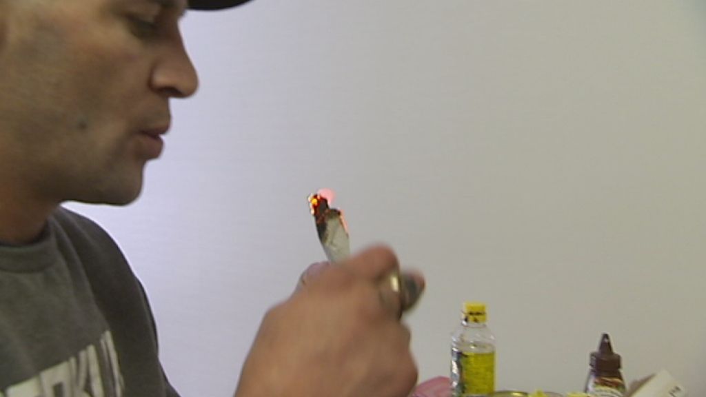 Risdon prisoners mixing nicotine patches with tea leaves to beat smoking ban,  former inmate says