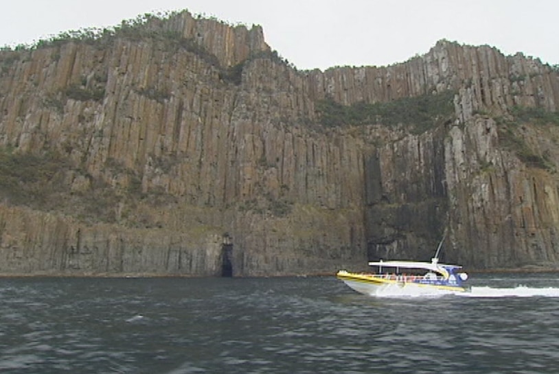 Bruny Island Cruises