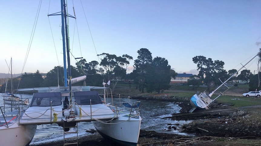 Boats blown to shore in Hobart