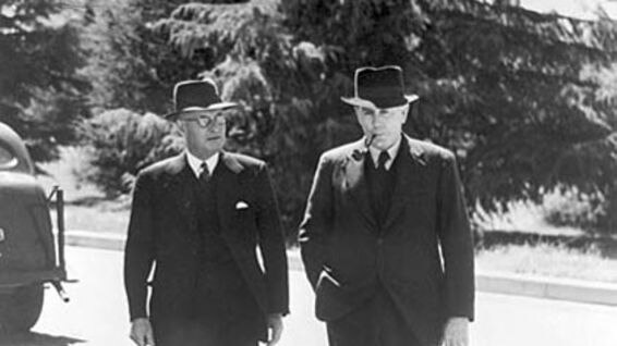 Prime minister John Curtin and treasurer Ben Chifley walking near Parliament House in 1945