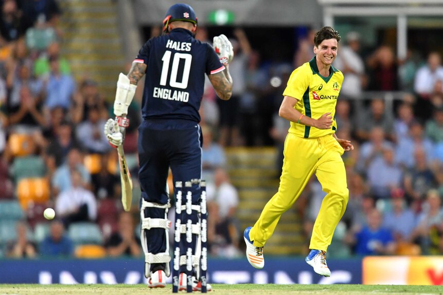 England's Alex Hales (L) reacts after being dismissed by Australian ODI bowler Jhye Richardson (R).