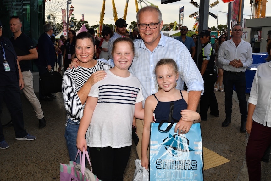 Prime Minister Scott Morrison, wife Jenny and daughters Lily (R) and Abbey (L) at the Royal Easter Show.