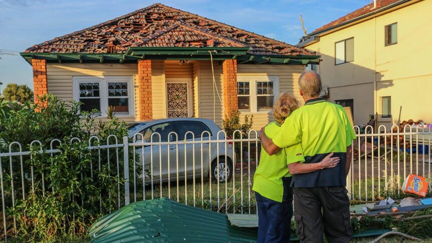 Kurnell storm damages homes