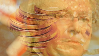 Kevin Rudd and Gold coins (AAP/Thinkstock: Alan Porritt/Digital Vision)