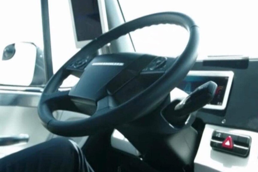 Steering wheel of self-driving truck