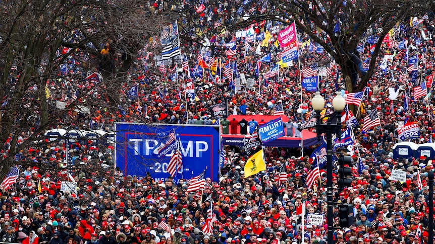 Thousands of supporters of Donald Trump gather near the Washington Monument.