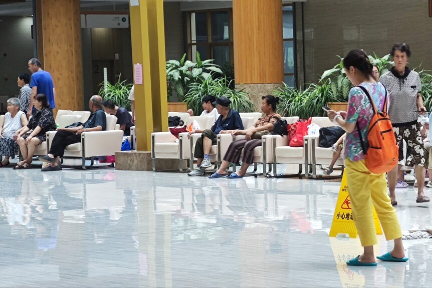 Flood evacuees use hospitals as temporary shelter. 