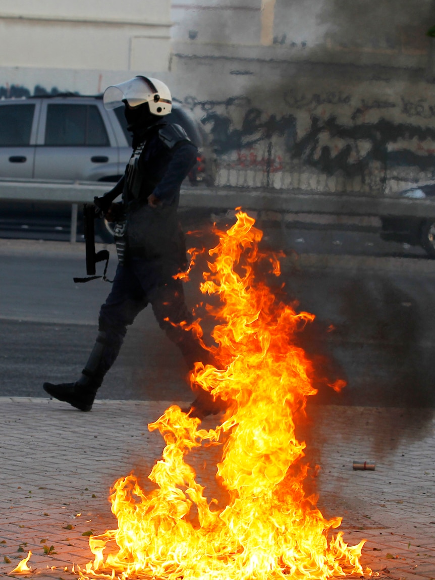 Bahrain police station attacked with petrol bombs