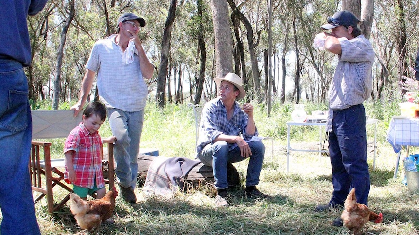 Lunchtime meeting at Spicers Creek