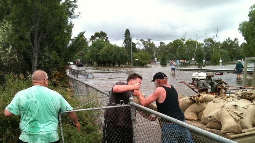 Flooding in Natimuk, Western Victoria. 12/1/11