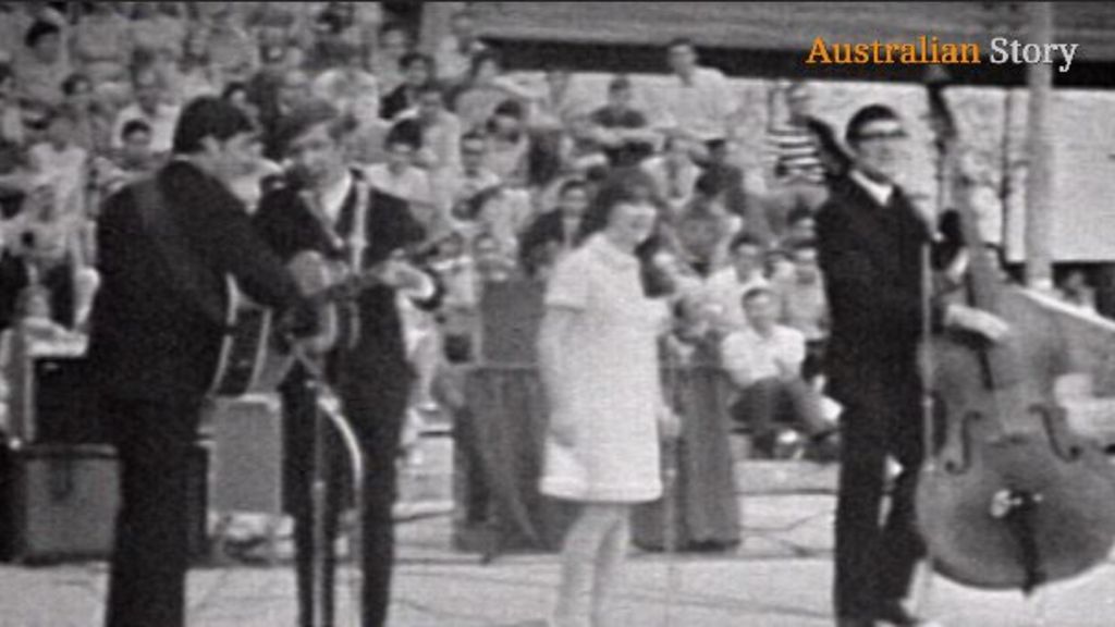 Play Video.  Duration: 2 minutes 7 seconds