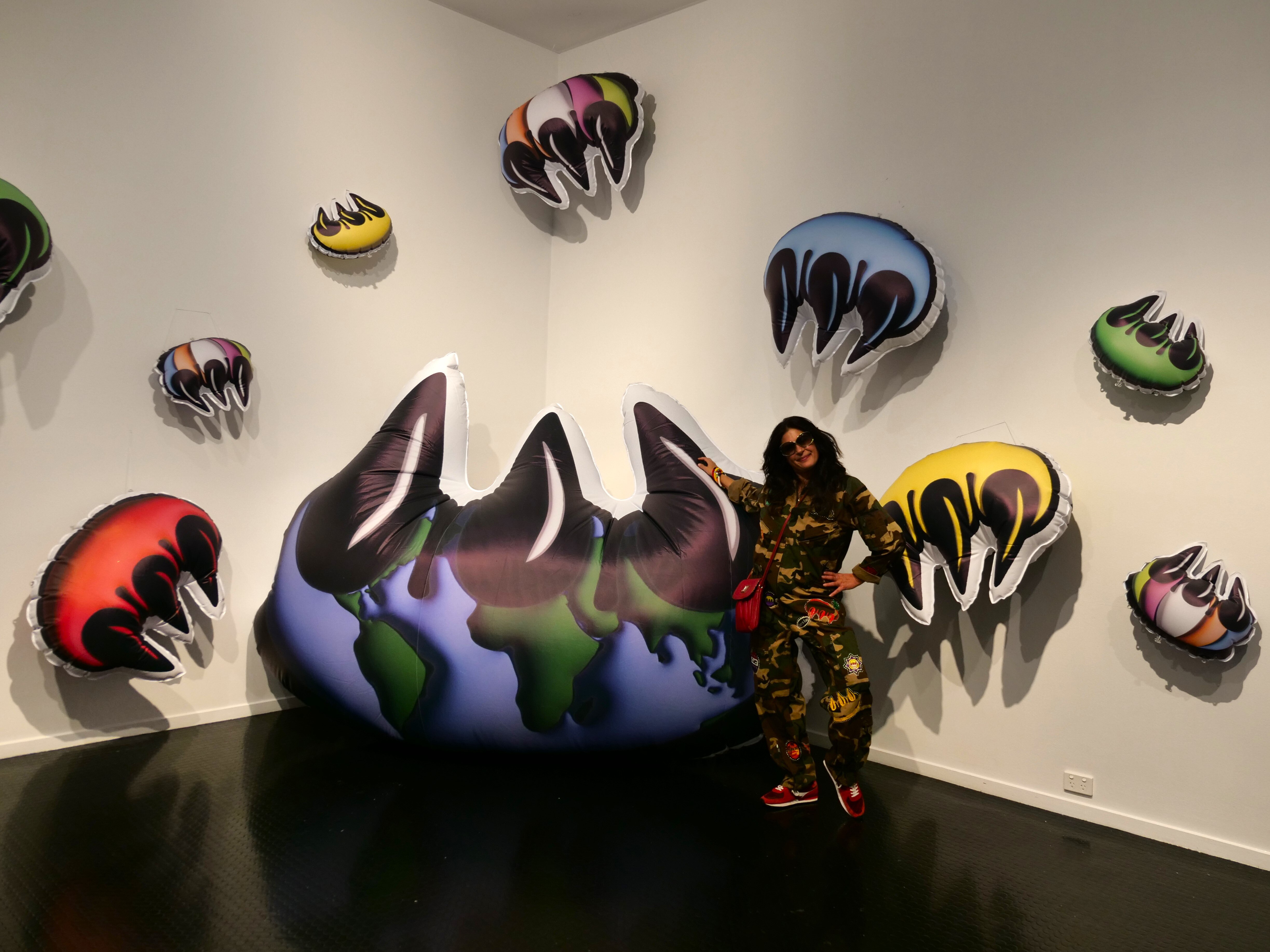 アート・デザイン・音楽 Graffit CLAW MONEY THE LIFE AND CRIMES Claw Money: Key To The City — YARD TALES