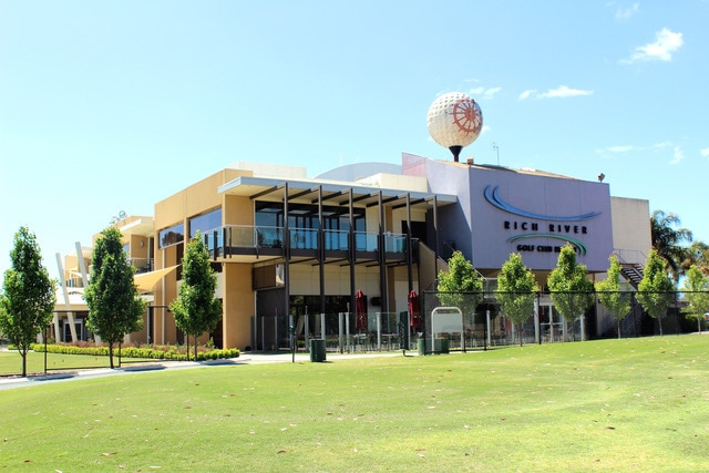 Outside view of the Rich River Golf Club