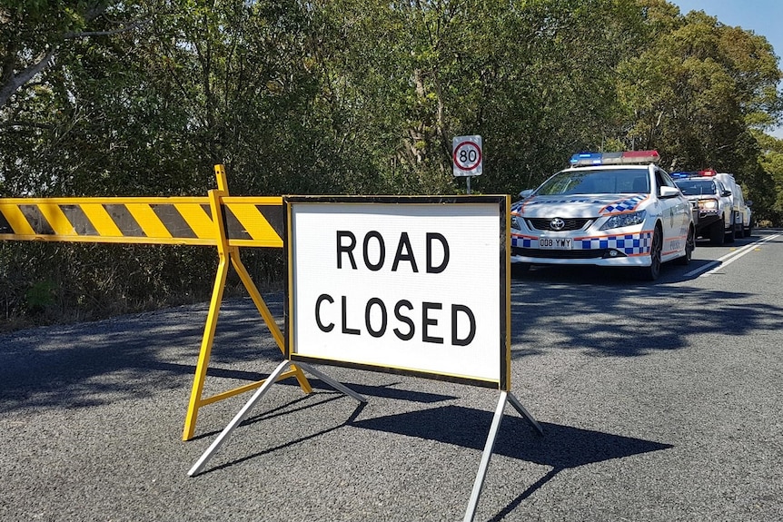 Road closure at Lower Beechmont.